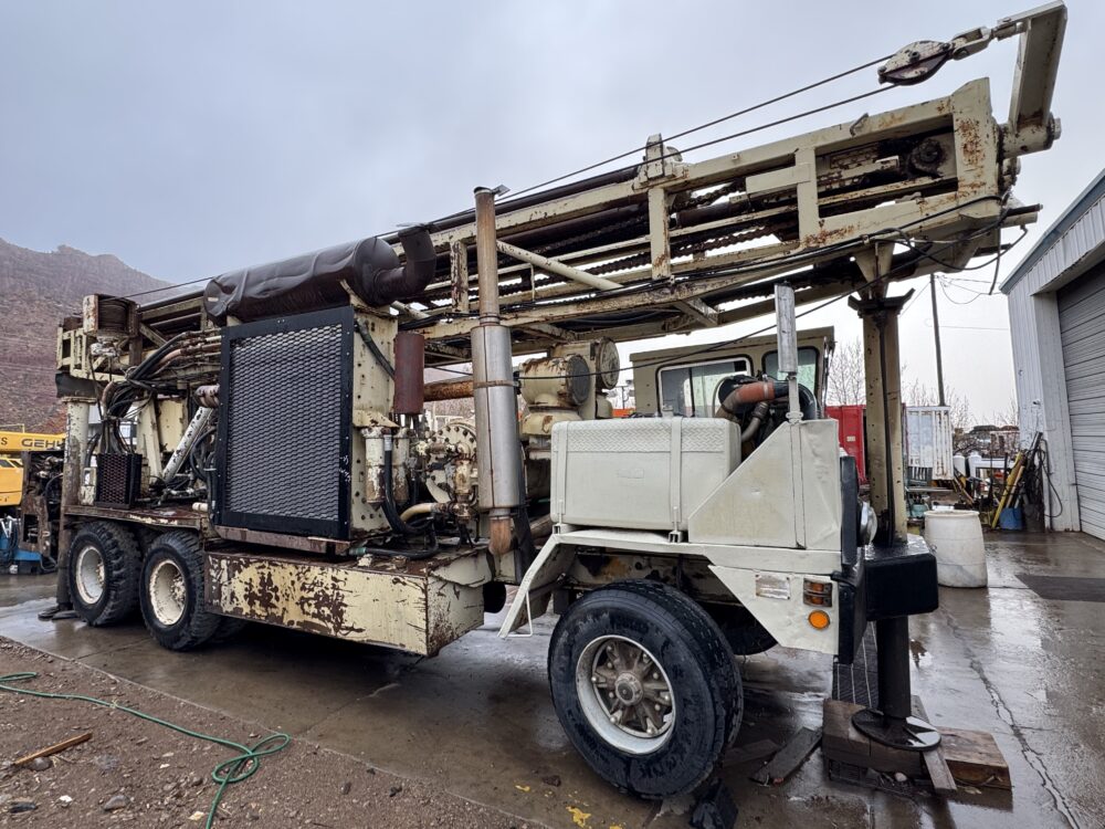 1982 Ingersoll-Rand T4W Drill Rig - Image 3