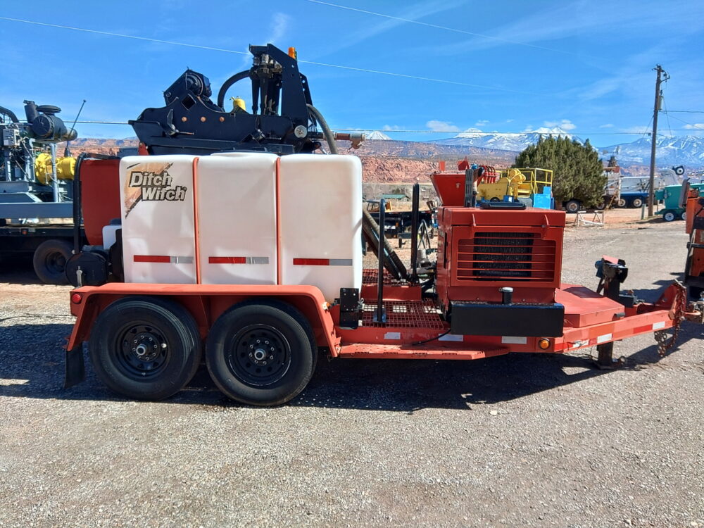 2015 Ditch Witch MR90 200 Gallon Mud Mixing System - Image 5