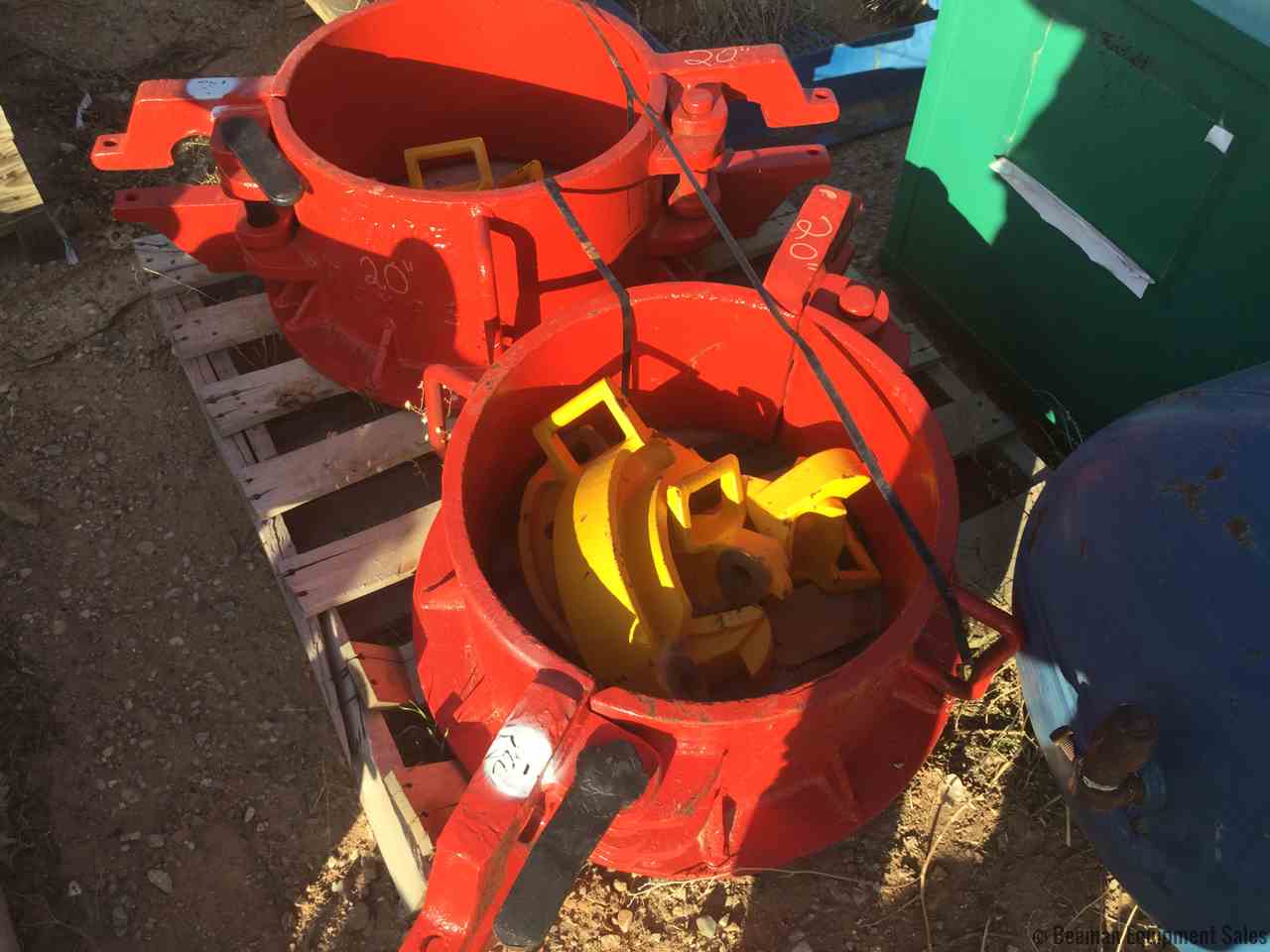 <a href='https://www.ruidapetroleum.com/product/category/Drilling-Rig-and-Workover-Rig'>workover rig</a> <a href='https://www.ruidapetroleum.com/product/category/Elevator'>elevator</a>s for sale