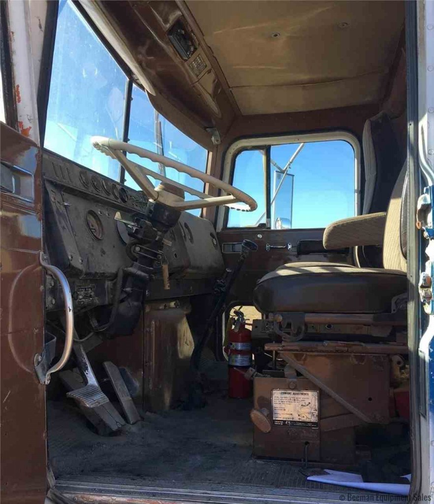 Truck Pipe Rack >> 1978 International Paystar 5000 Bed Truck | Beeman ... Truck Pipe Rack >> 1978 International Paystar 5000 Bed Truck | Beeman ...