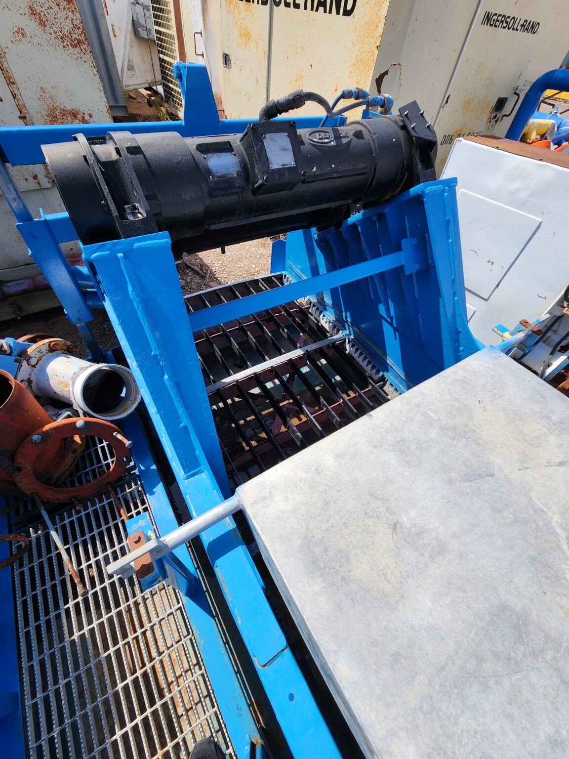 (x2) 2006 Derrick Shale Shakers Beeman Equipment Sales