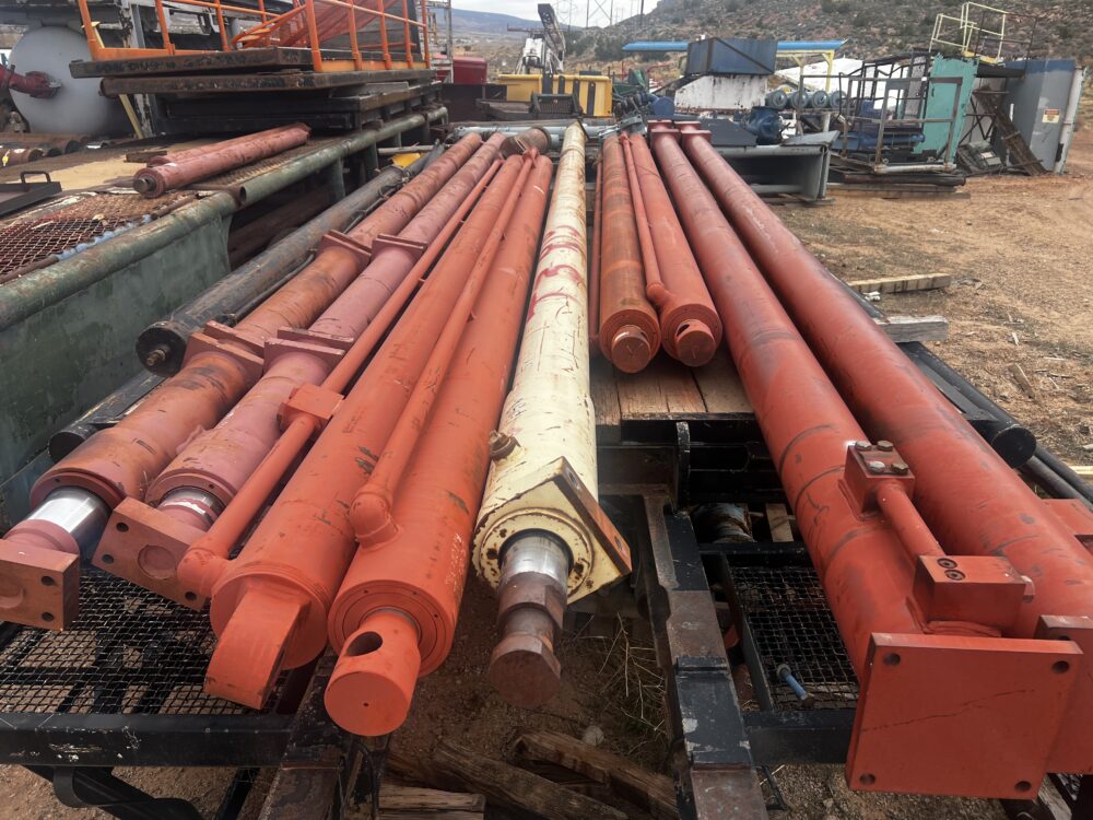 Hydraulic Cylinders - Image 2