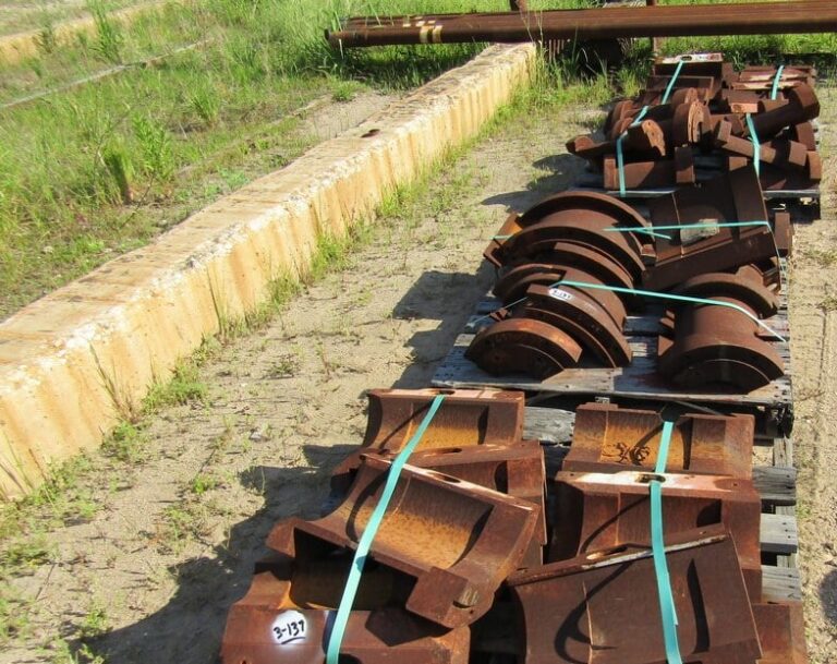 BV 500Ton Hyd 30" to 41/2" Rotating SD Elevator w/ (70) Various Size