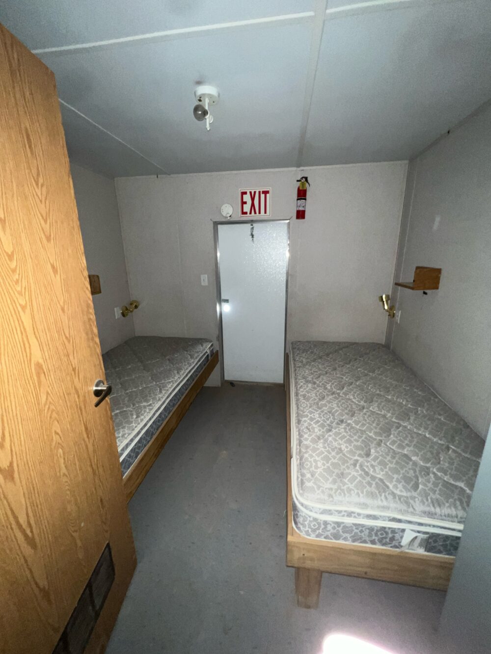 2=AMERITECH 14’W x 56’L Crew Quarters - Image 31