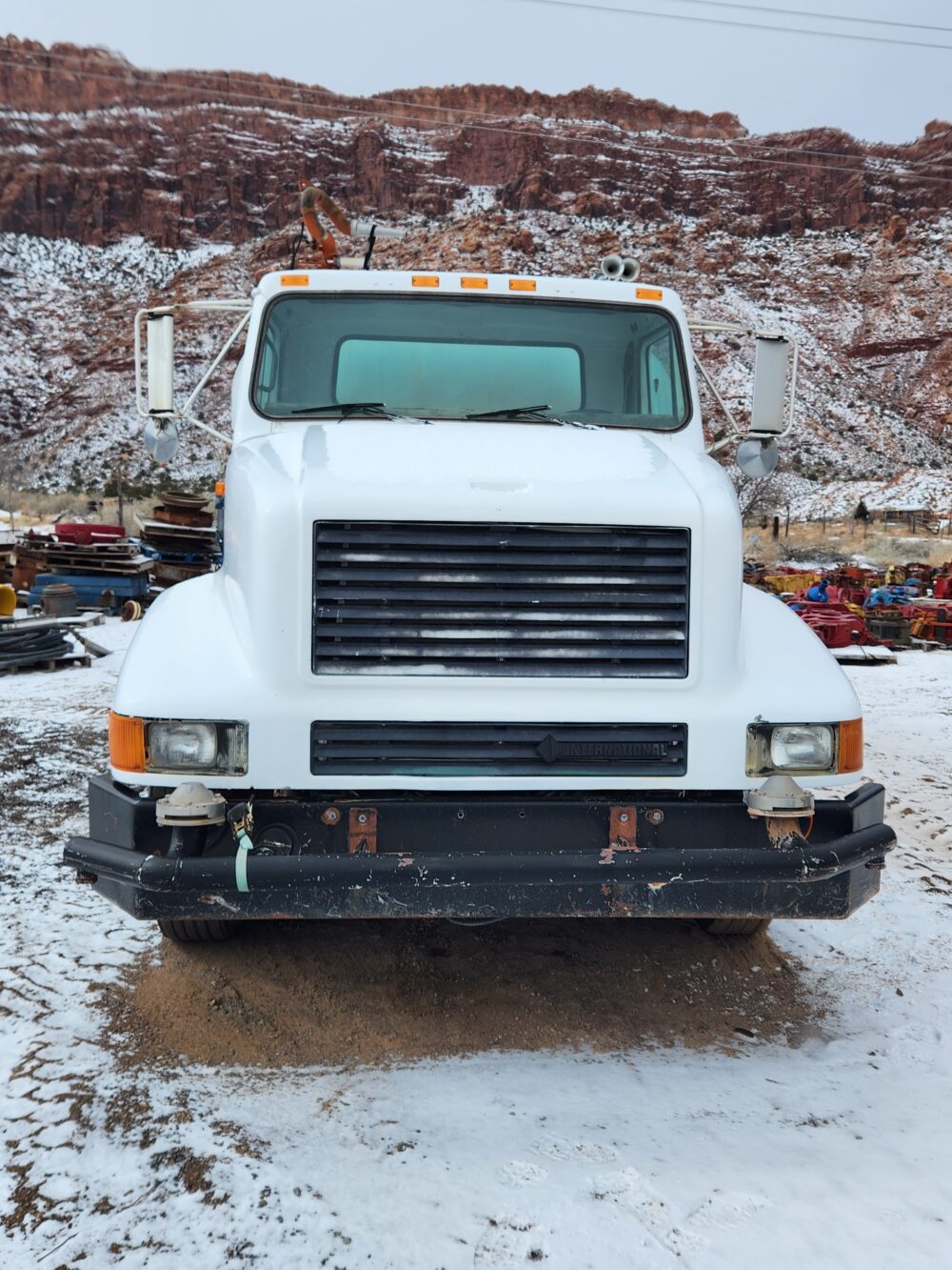 1994 International Navstar Water Truck - Image 3