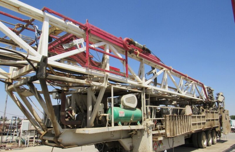 Challenger 320 Drill Rig - Beeman Equipment Sales