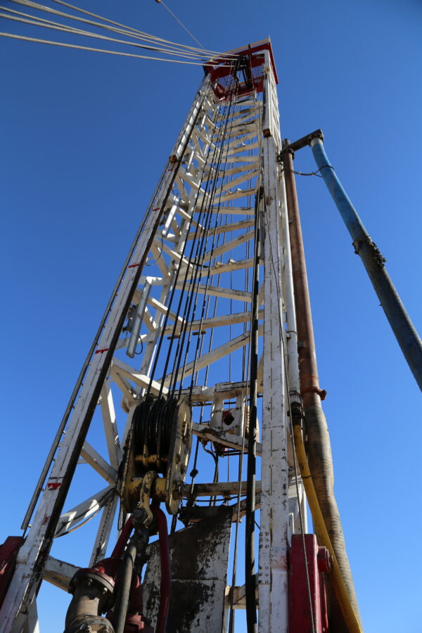 2004 Taylor RT-4000 Drill Rig - Beeman Equipment Sales