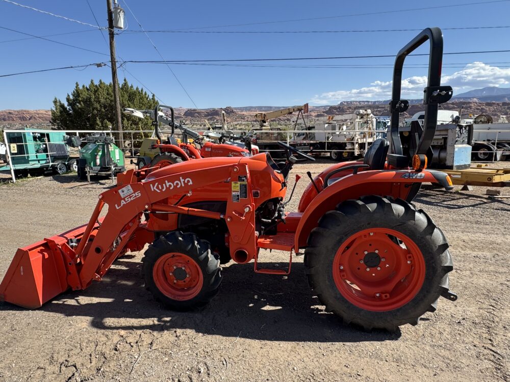 2020 Kubota L3301D 4WD Tractor
