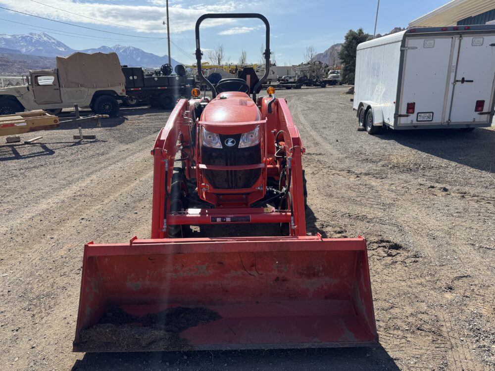 2020 Kubota L3301D 4WD Tractor - Image 12