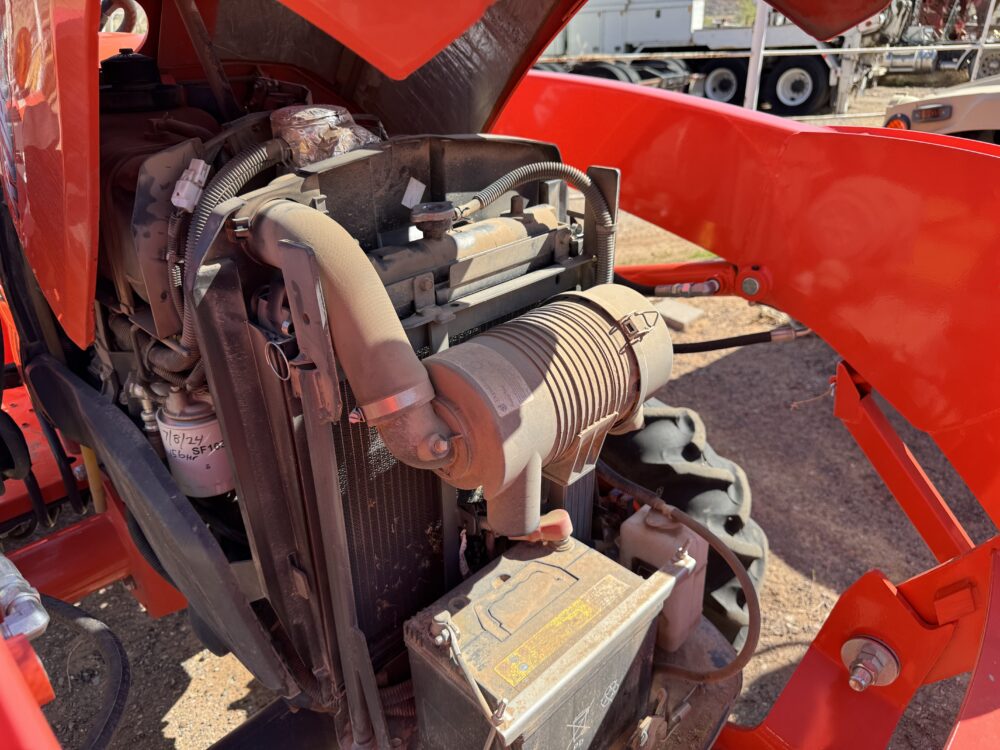 2020 Kubota L3301D 4WD Tractor - Image 19