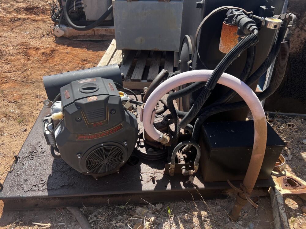 Preditor 670 Gas Hydrualic Power Unit - Image 2