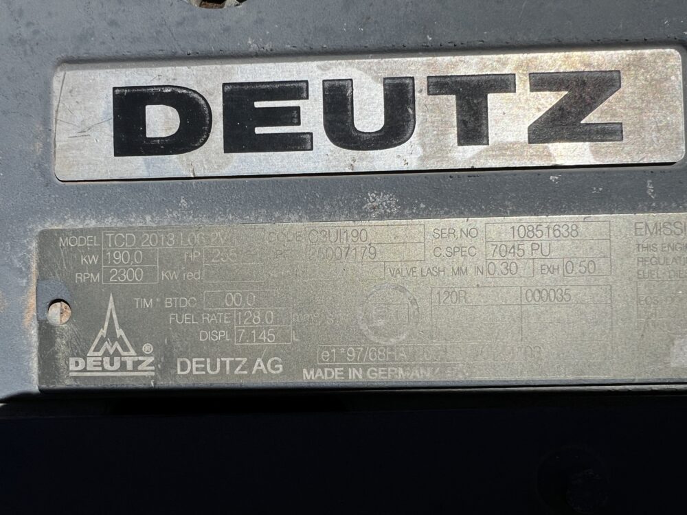 2013 DEUTZ 6 Cylinder TCD Engine - Image 6