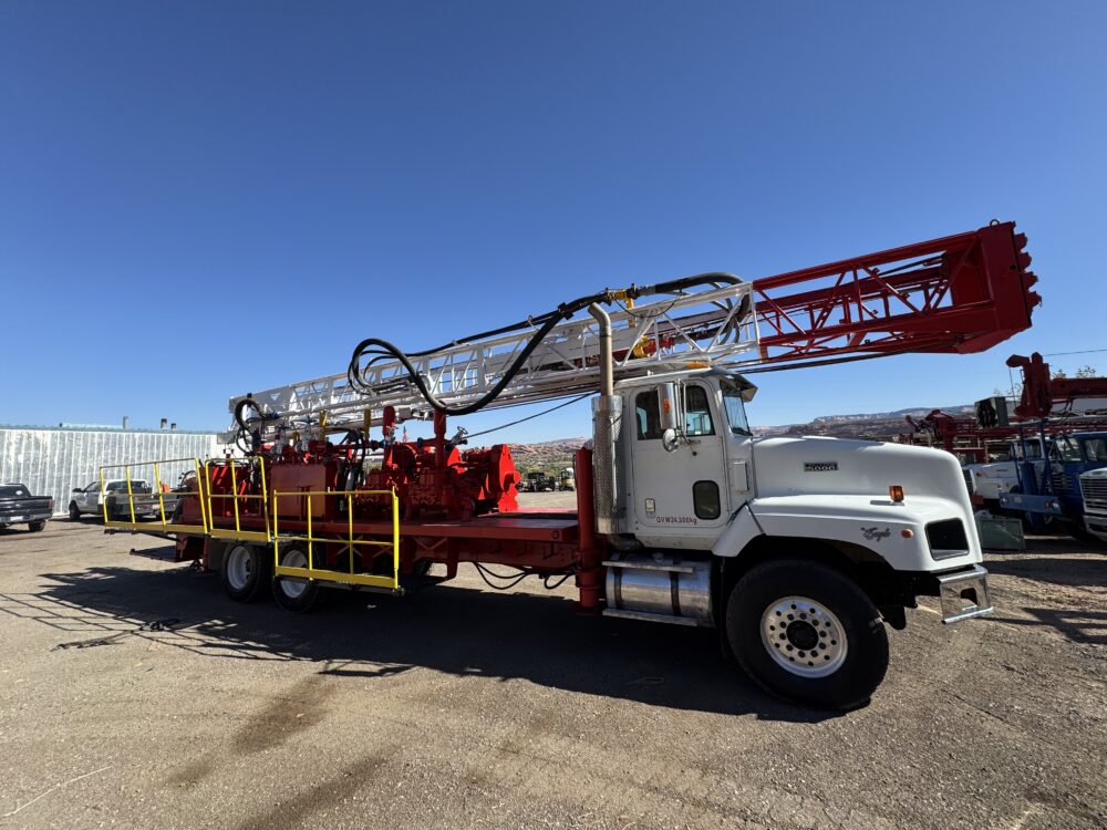 1998 TH-60 Drill Rig - Image 4