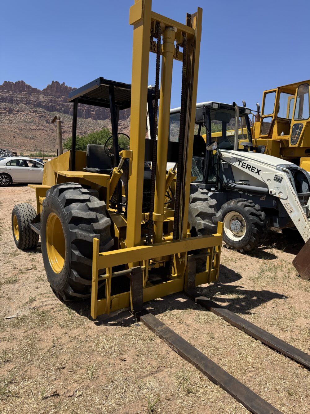 1976 Allis-Chalmers 706B Forklift - Image 4