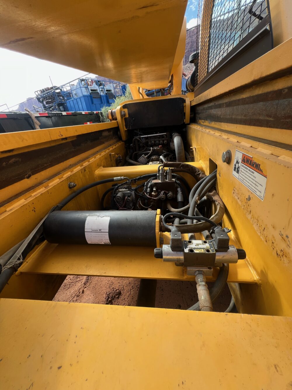 T6044 Pettibone Telehandler - Image 8